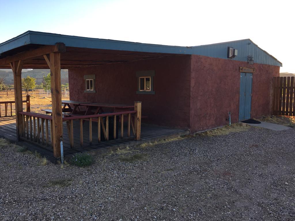Paria River Ranch Big Water Exterior photo