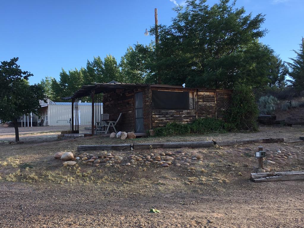 Paria River Ranch Big Water Exterior photo